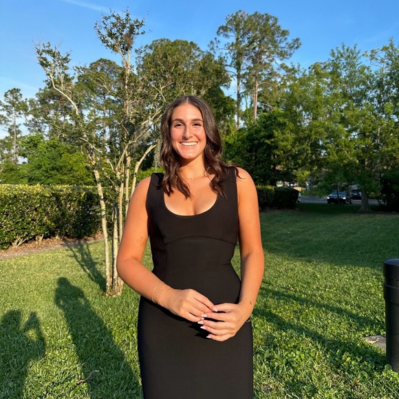 Meet your Posher, Jodi - Picture 4 of 5